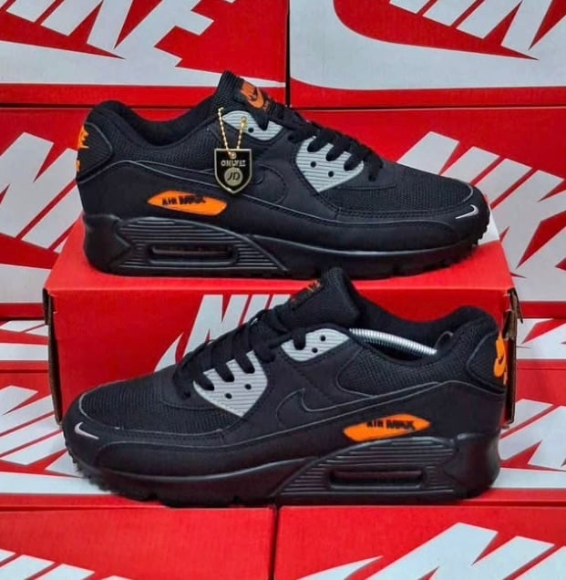 image for Nike air max 95s 90s Tns 97s 110s Jordan’s vapourmax plus trainers QQ3