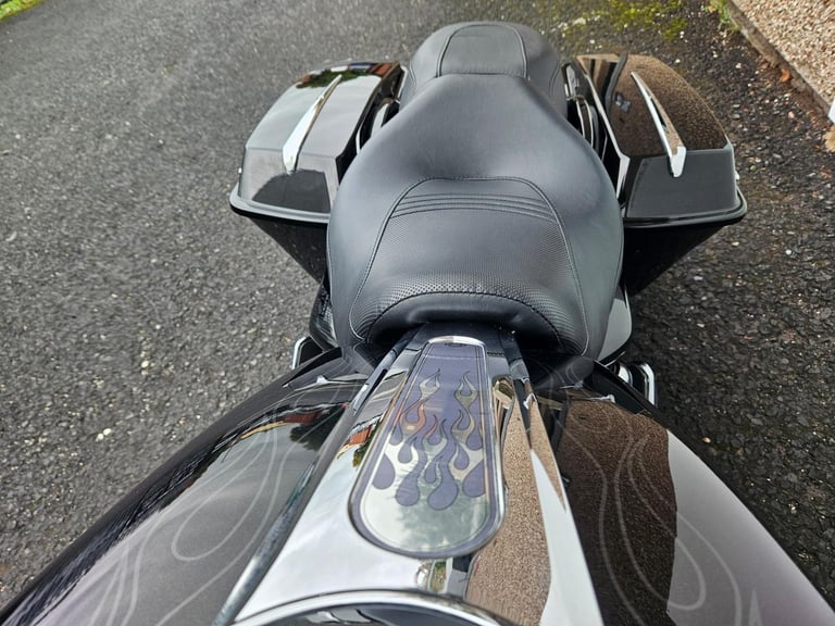 Harley-Davidson FLHX 1450 street glide. Spotless 