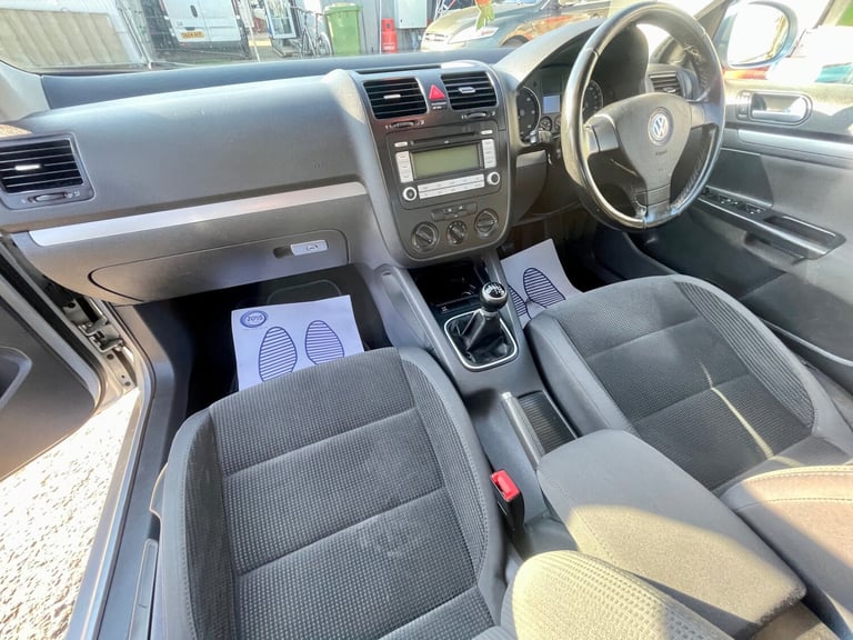 2008 Volkswagen Jetta 2.0 SE TDI PD 4dr SALOON Diesel Manual