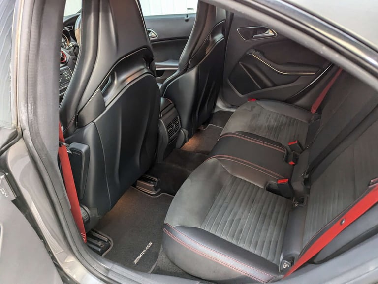 2016 Mercedes-Benz CLA 2.0 AMG CLA 45 4Matic Auto 4WD 4dr Saloon Petrol Automatic