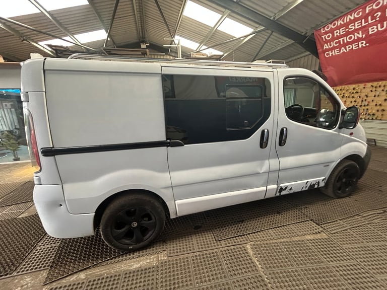 2006 Vauxhall Vivaro Vivaro 2900 DI SWB Crew Cab DIESEL Manual