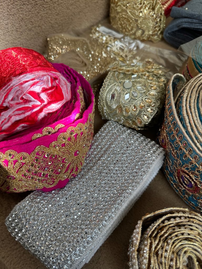 Laces & borders for dresses 