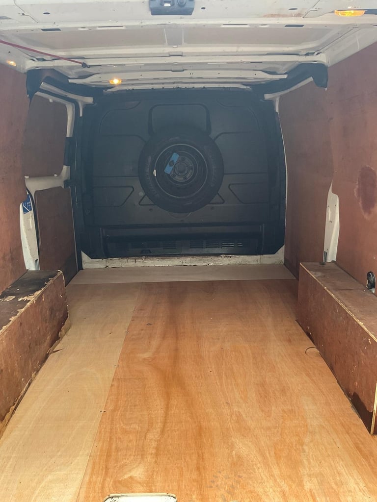 2020 Ford Transit Custom 2.0 EcoBlue 130ps Low Roof Leader Van PANEL VAN DIESEL Manual