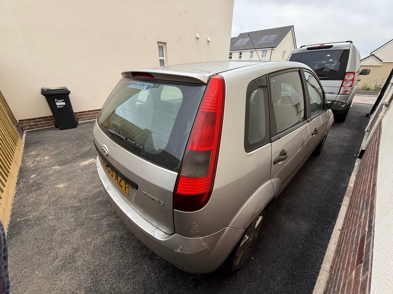 Ford, FIESTA, Hatchback, 2005, Manual, 1242 (cc), 5 doors