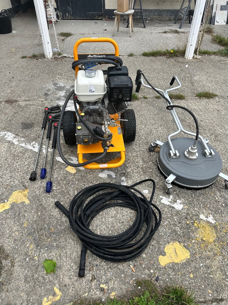 Honda gx390 pressure washer cleaning equipment 