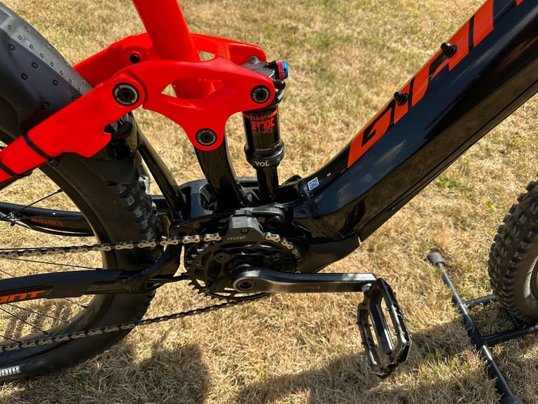 2025 GIANT CYCLES TRANCE E+ XL Pro Frame with Speedbox E-Bike Electric Manual