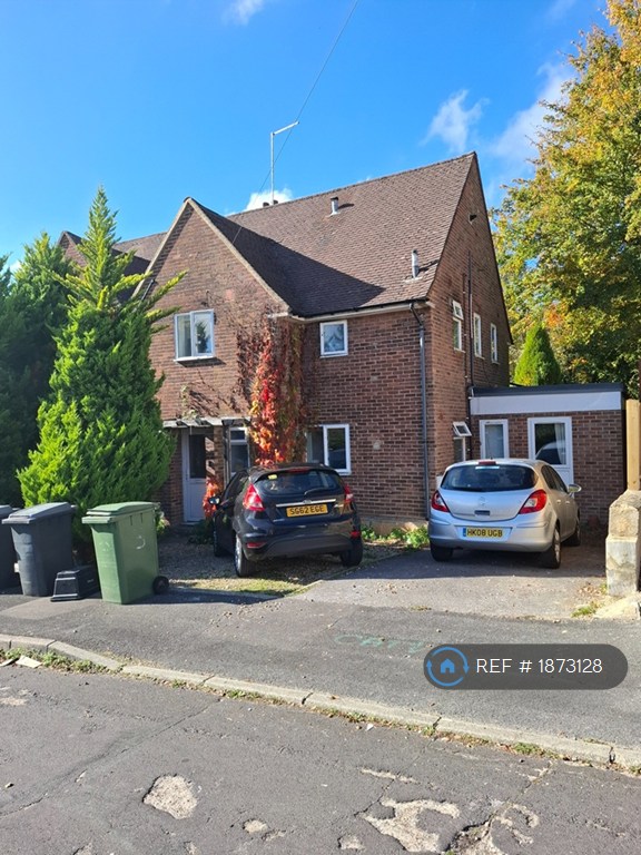 image for 6 bedroom house in Somers Close, Stanmore, SO22 (6 bed) (#1873128)