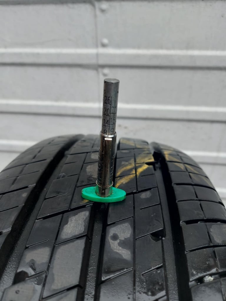 X5 tyres - Continental Vanco 2   215/70R 15C 109/107S