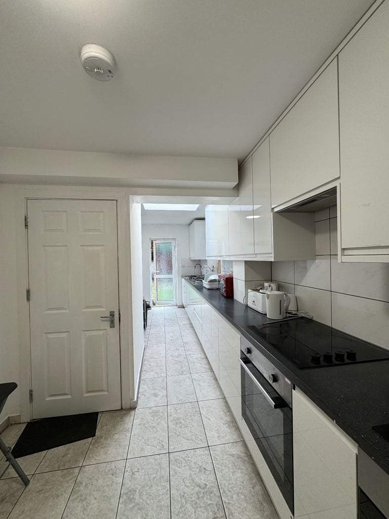 Room to Rent -Double -En suite  , All Bills Included