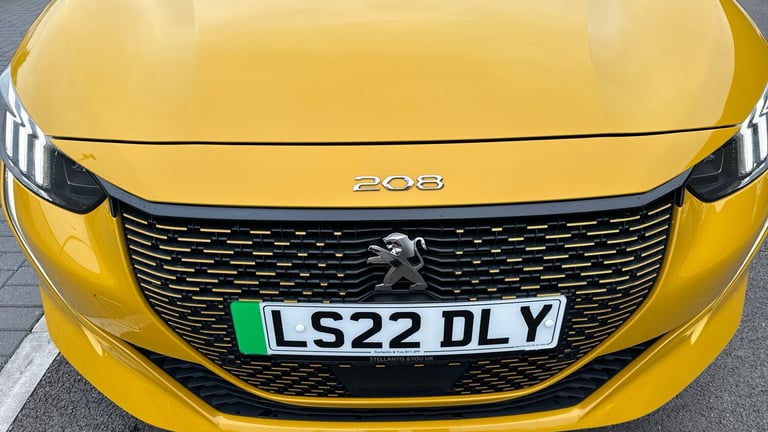 2022 Peugeot 208 50kWh GT Premium Hatchback 5dr Electric Auto (136 ps) Hatchback Electric Automatic