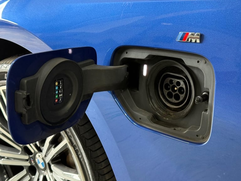 2019 BMW 3 Series 2.0 330e 12kWh M Sport Saloon 4dr Petrol Plug-in Hybrid Auto Euro 6 (s/s) ( SAL...