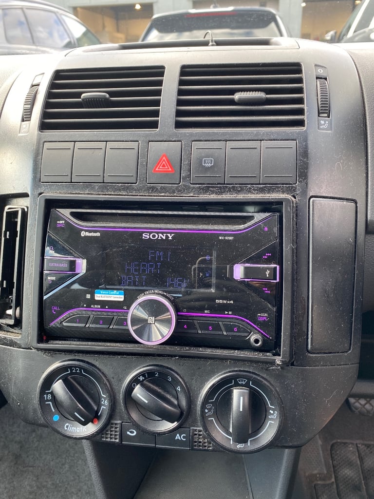 Volkswagen, POLO, Hatchback, 2003, Manual, 1390 (cc),3 doors - Image 6