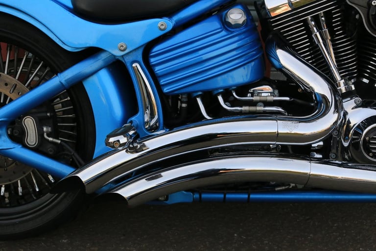 Harley-Davidson FXCWC SOFTAIL ROCKER C 2011 1584cc