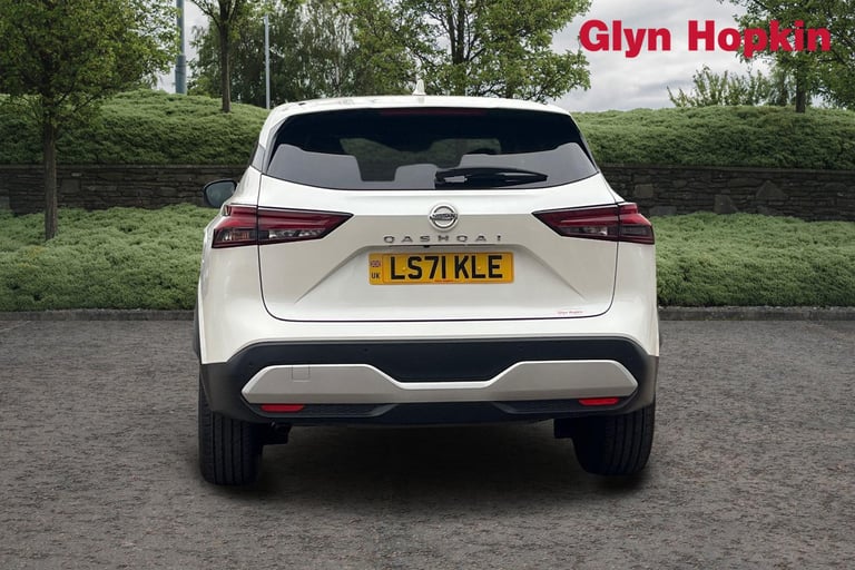 2022 Nissan Qashqai 1.3 DiG-T MH N-Connecta 5dr Hatchback Petrol Manual