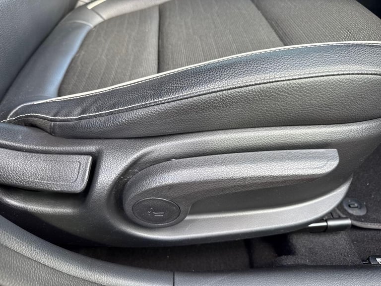  Kia Stonic 1.0 T-GDi ISG 48V GT-LINE Petrol/Electric Hybrid Manual