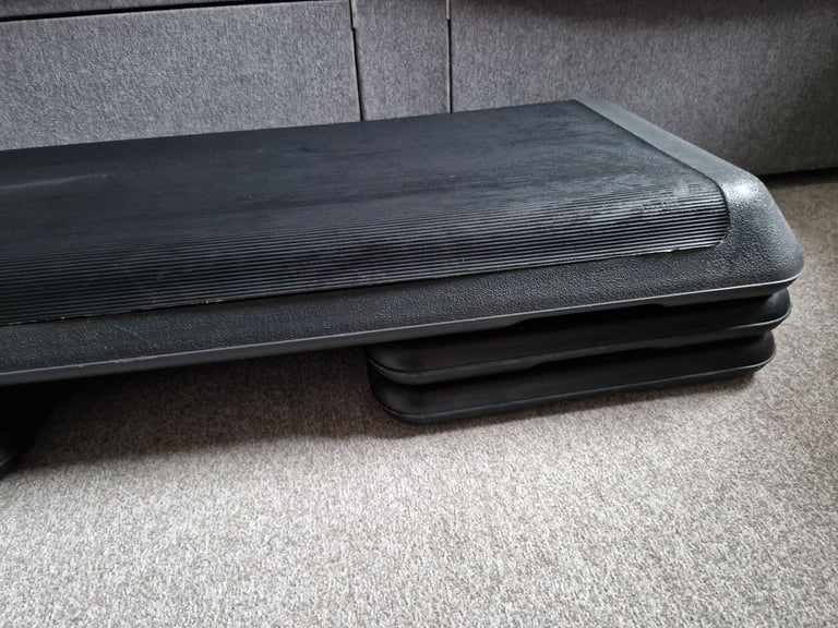 image for Amazon Basics Aerobic step