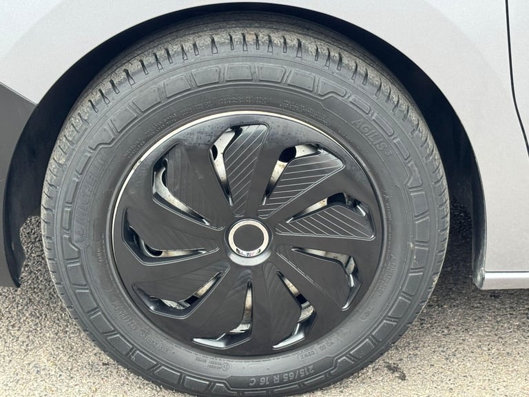 2022 Toyota PROACE CITY Verso 1.5D Combi Medium 5dr MPV DIESEL Manual