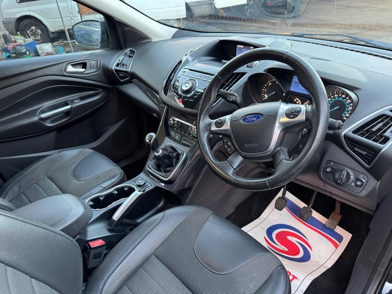 FORD KUGA 2.0 TDCi Titanium 2014