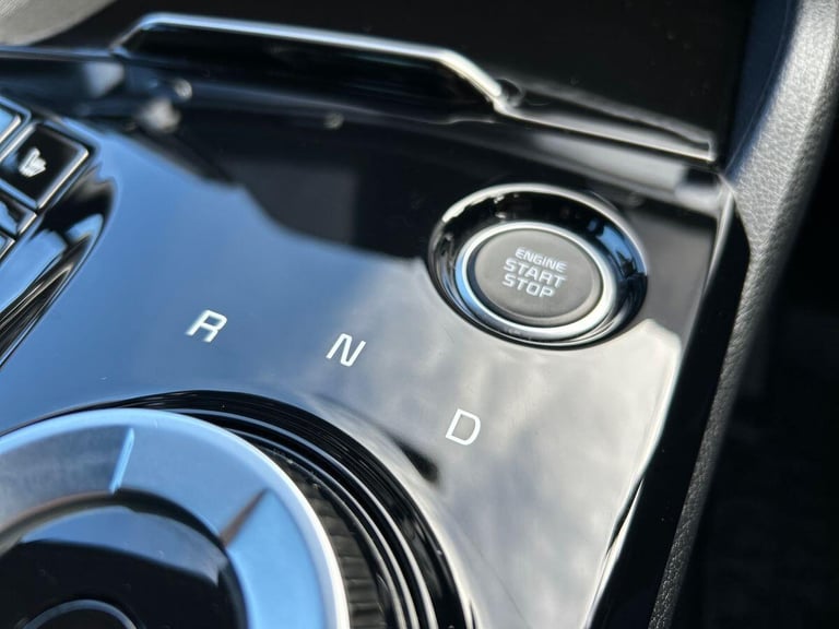 2025 Kia Sportage 1.6 h T-GDi GT-Line SUV 5dr Petrol Hybrid Auto Euro 6 (s/s) (207 bhp) SUV PETRO...