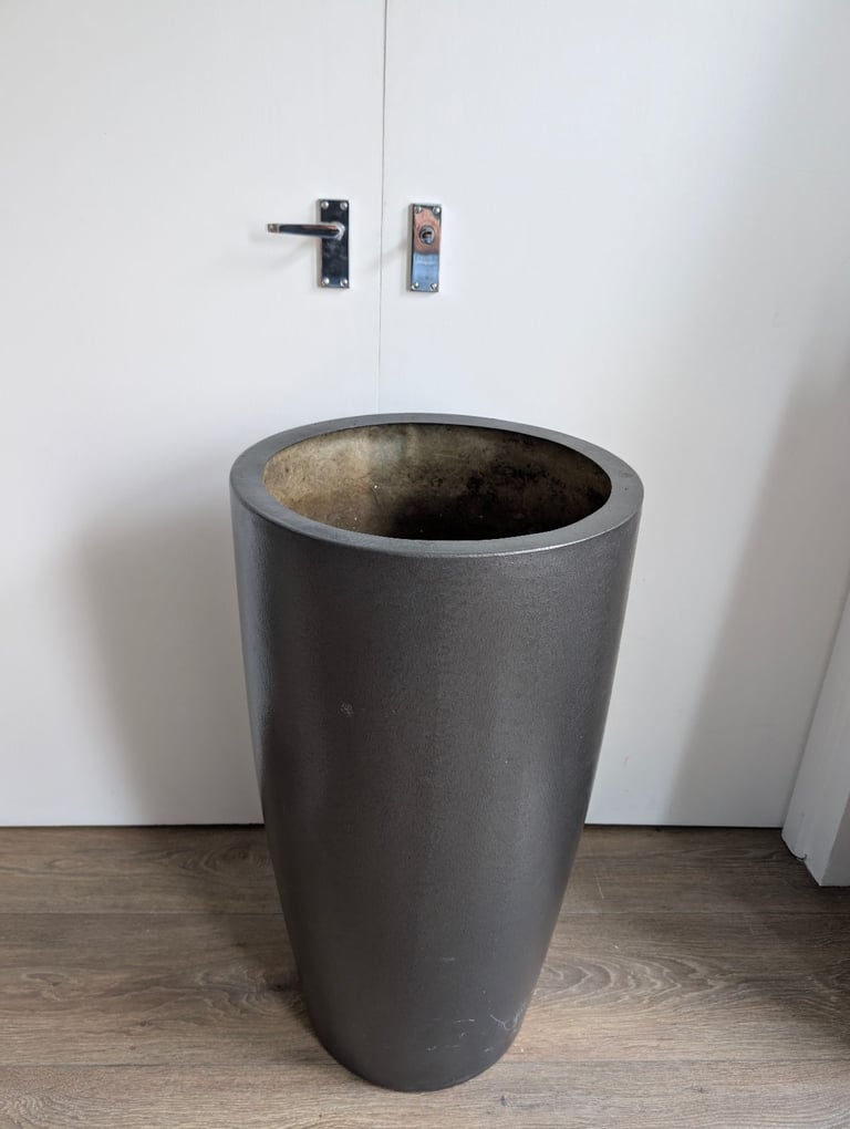 Tall Outside Plant Pot