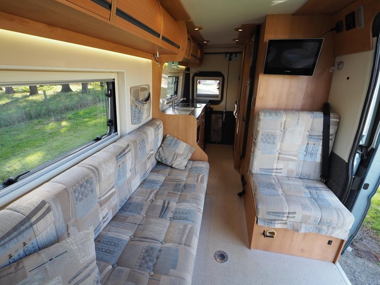 WildAx Constellation 3, Auto, 3 Berth/3 Belt, Solar, Low Miles, Long MOT