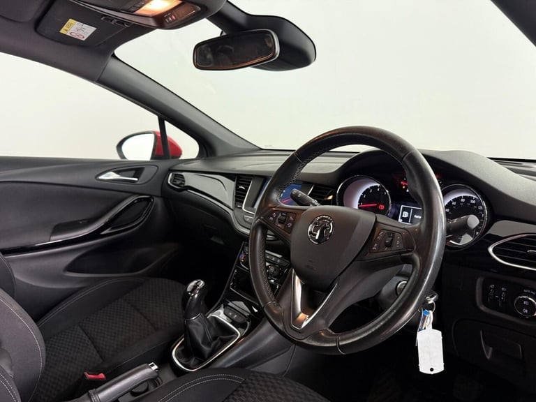 2018 Vauxhall Astra 1.4i SRi Euro 6 5dr Hatchback Petrol Manual