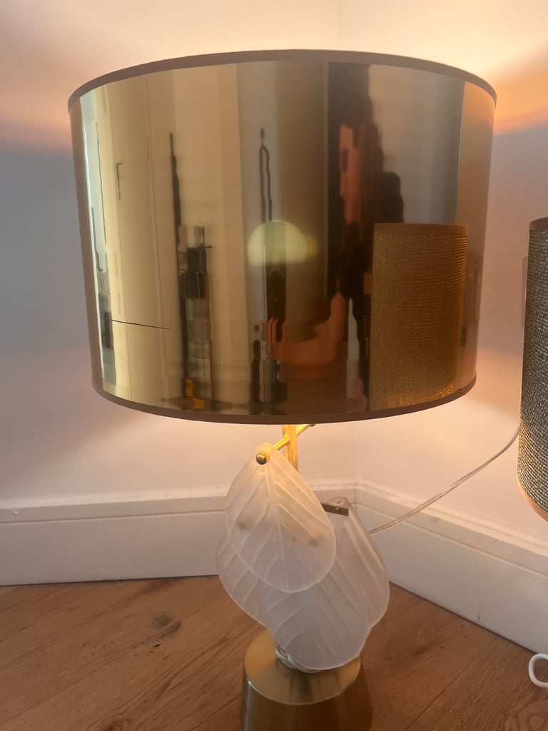 Elegant Gold Light – Add Warmth & Style