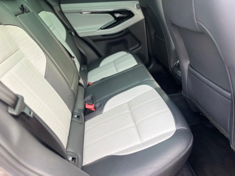 2019 Land Rover Range Rover Evoque 2.0 D180 R-Dynamic HSE Auto 4WD Euro 6 (s/s) 5dr ESTATE Diesel...