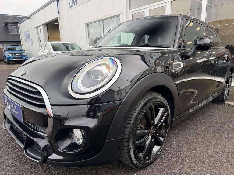 MINI HATCH 1.5 Cooper Sport Euro 6 (s/s) 5dr 2019