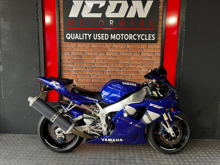 image for Yamaha YZF R1 5JJ LOVLEY CLEAN EXAMPLE