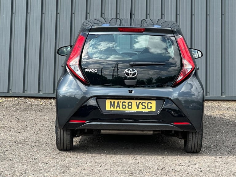 2018 Toyota AYGO 1.0 VVT-i x-play Hatchback 5dr Petrol Manual Euro 6 (71 ps) HATCHBACK Petrol Manual