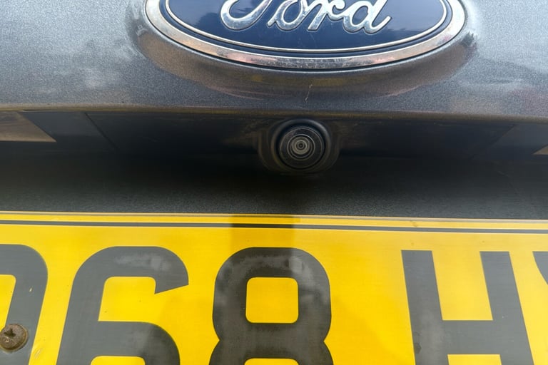  Ford Kuga 2.0 Tdci St Line X Suv 5dr Diesel Powershift Awd Euro 6 s/s 180 Ps