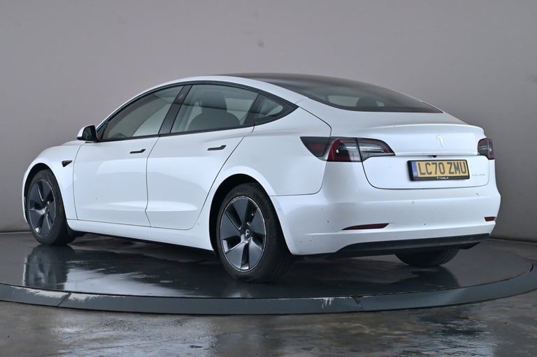  Tesla Model 3 dual Motor Long Range Saloon 4dr Electric Auto 4wde 346 Ps