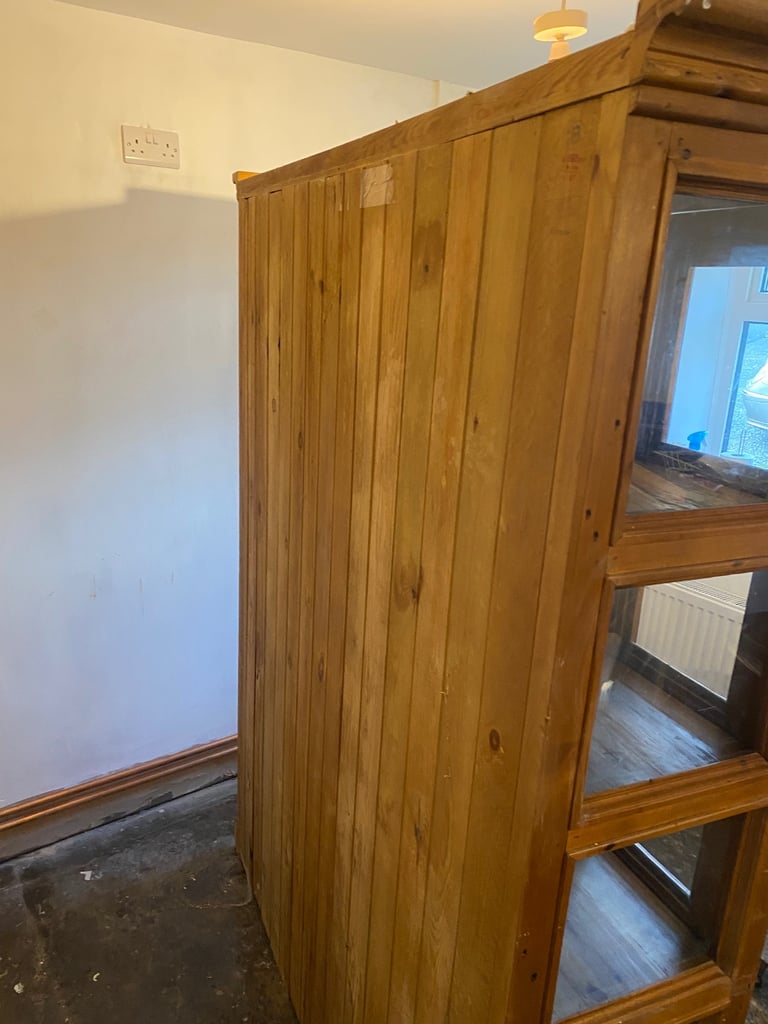 LARGE CUPBOARD DISPLAY CABINET STORAGE UNIT 