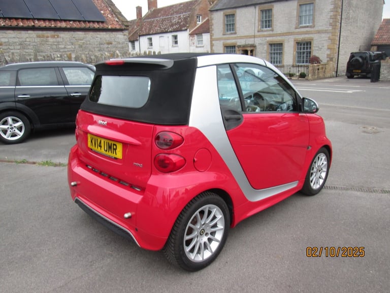 2014 smart fortwo Passion mhd 2dr Softouch Auto [2010] CONVERTIBLE Petrol Automatic