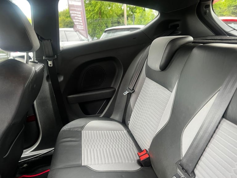 2017 Ford Fiesta 1.6T EcoBoost ST-3 Hatchback 3dr Petrol Manual Euro 6 (182 ps) HATCHBACK Petrol ...