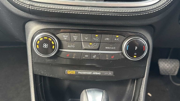 2022 Ford Puma 1.0 EcoBoost Hybr mHEV 155 ST-Line Vignale 5dr DCT Hatchback Petrol Automatic