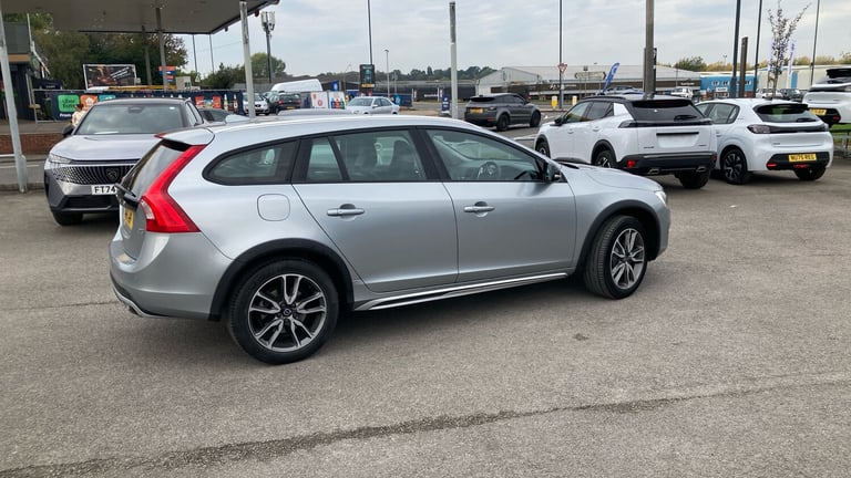 2016 Volvo V60 D3 [150] Cross Country Lux Nav 5dr Geartronic Diesel Estate Estate Diesel Automatic