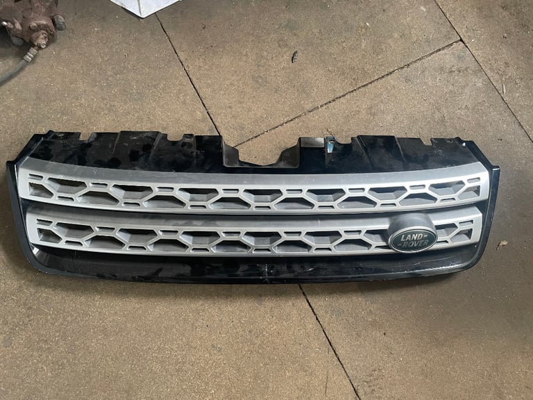 image for LAND ROVER DISCOVERY SPORT L550  GRILLE GRILL P/N: FK72-BA100-CAW (2014-2019)