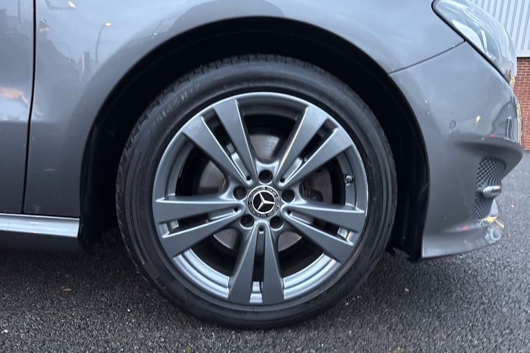 2018 Mercedes-Benz B Class B180 Exclusive Edition Plus 5dr Auto Hatchback PETROL Automatic