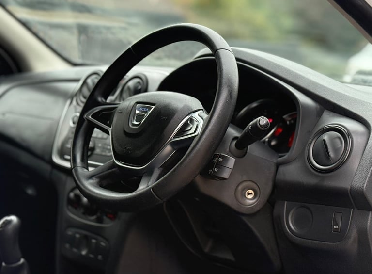 2019 Dacia Logan 0.9 TCe Essential Euro 6 (s/s) 5dr Petrol