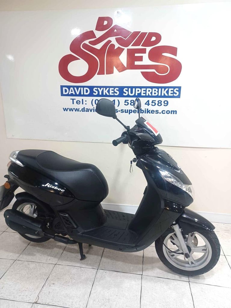 Peugeot Kisbee 50CC SCOOTER   72-REG 10140KLM  IDEAL 16YRS  £1599.OTR