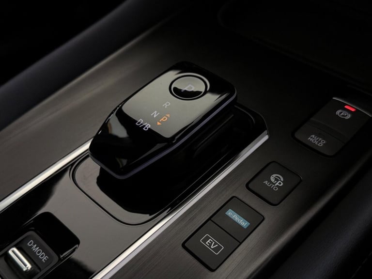 2022 Nissan Qashqai 1.5 h e-POWER Tekna Auto Euro 6 (s/s) 5dr HATCHBACK PETROL/ELECTRIC Automatic