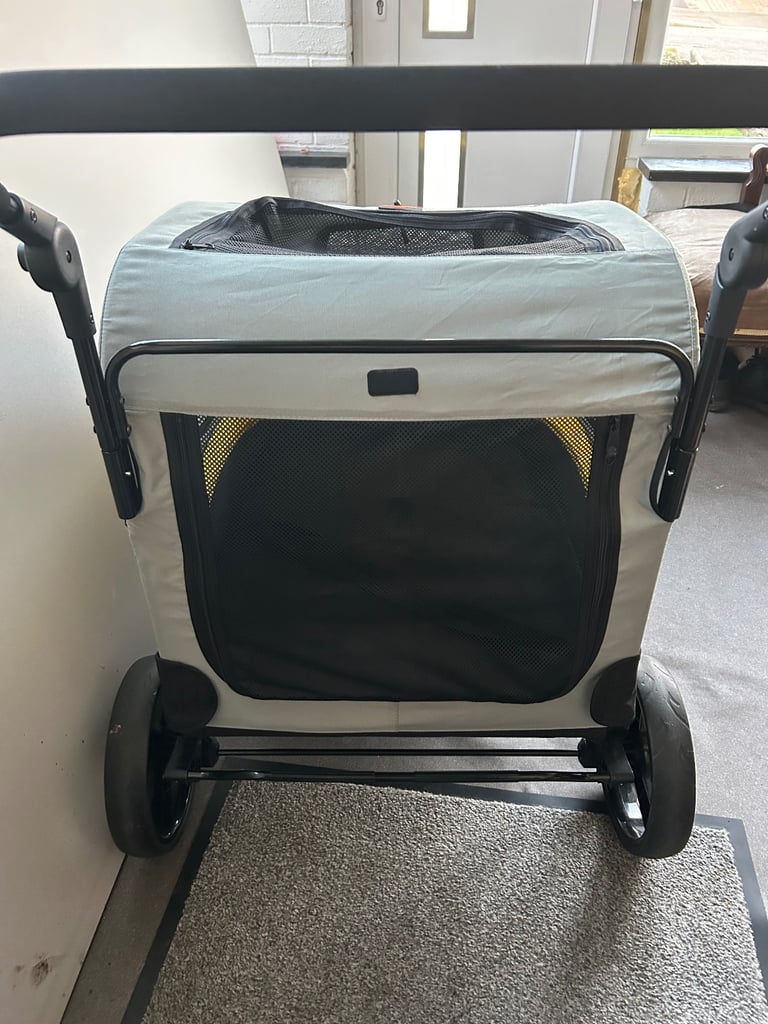 Dog buggy 