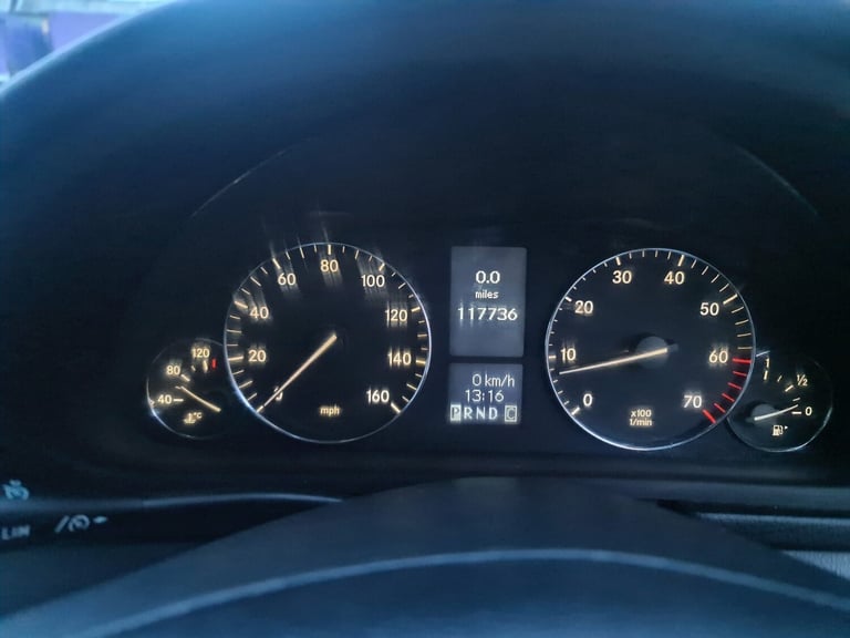 2005 Mercedes-Benz C-Class C180K Avantgarde SE 4dr Auto SALOON Petrol Automatic