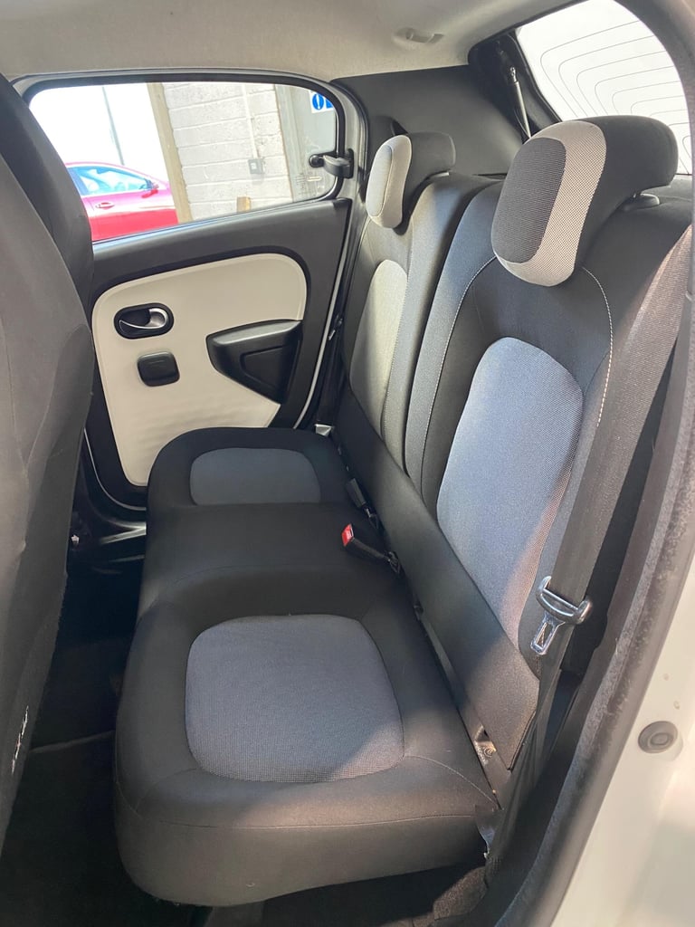 2016 Renault Twingo 1.0 SCe Play Euro 6 5dr HATCHBACK Petrol Manual