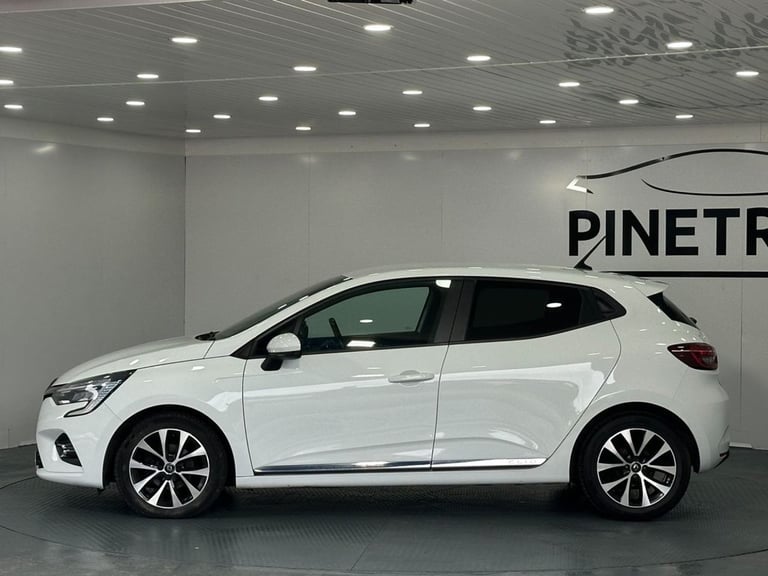 2019 Renault Clio 1.0 TCe Iconic Hatchback 5dr Petrol Manual Euro 6 (s/s) (100 ps) Hatchback Petr...