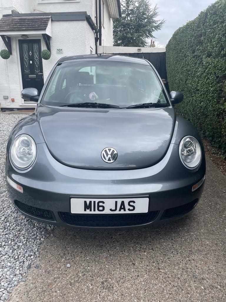 Volkswagen, BEETLE, Hatchback, 2011, Manual, 1595 (cc), 3 doors