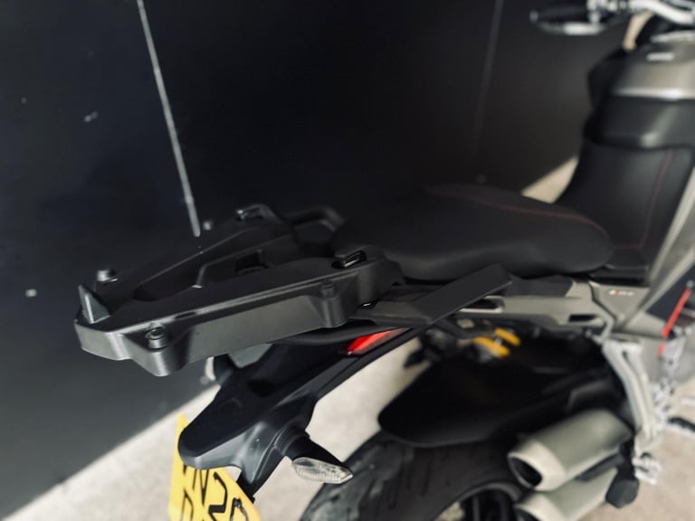 STUNNING 2020/20 DUCATI MULTISTRADA 1260 S GRAND TOUR MOTORCYCLE 