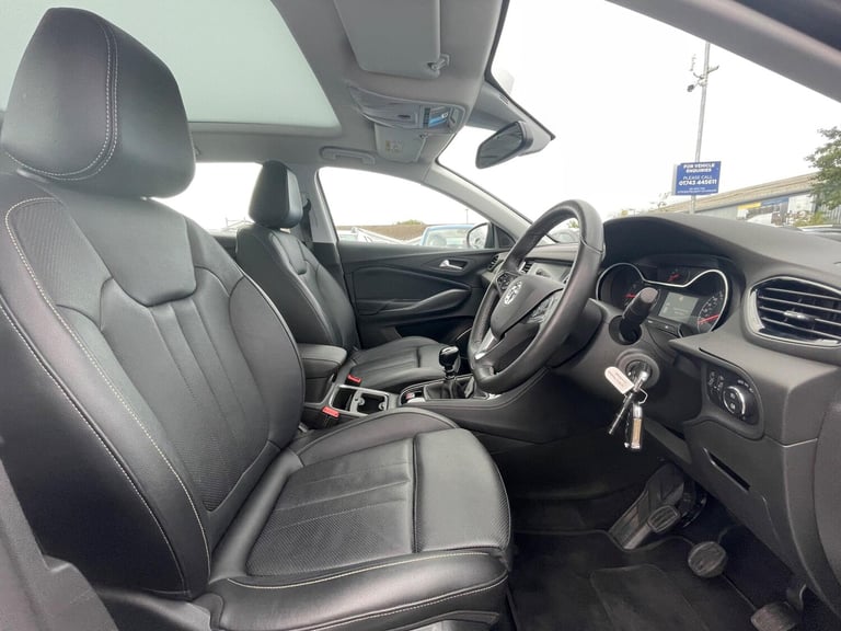 2020 Vauxhall Grandland X 1.5 Turbo D BlueInjection Elite Nav Euro 6 (s/s) 5dr HATCHBACK Diesel M...